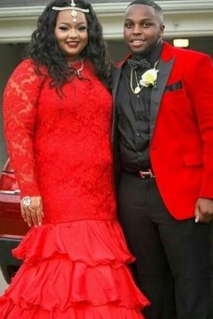 Queen Red Lace Arabic Inspiration Gown